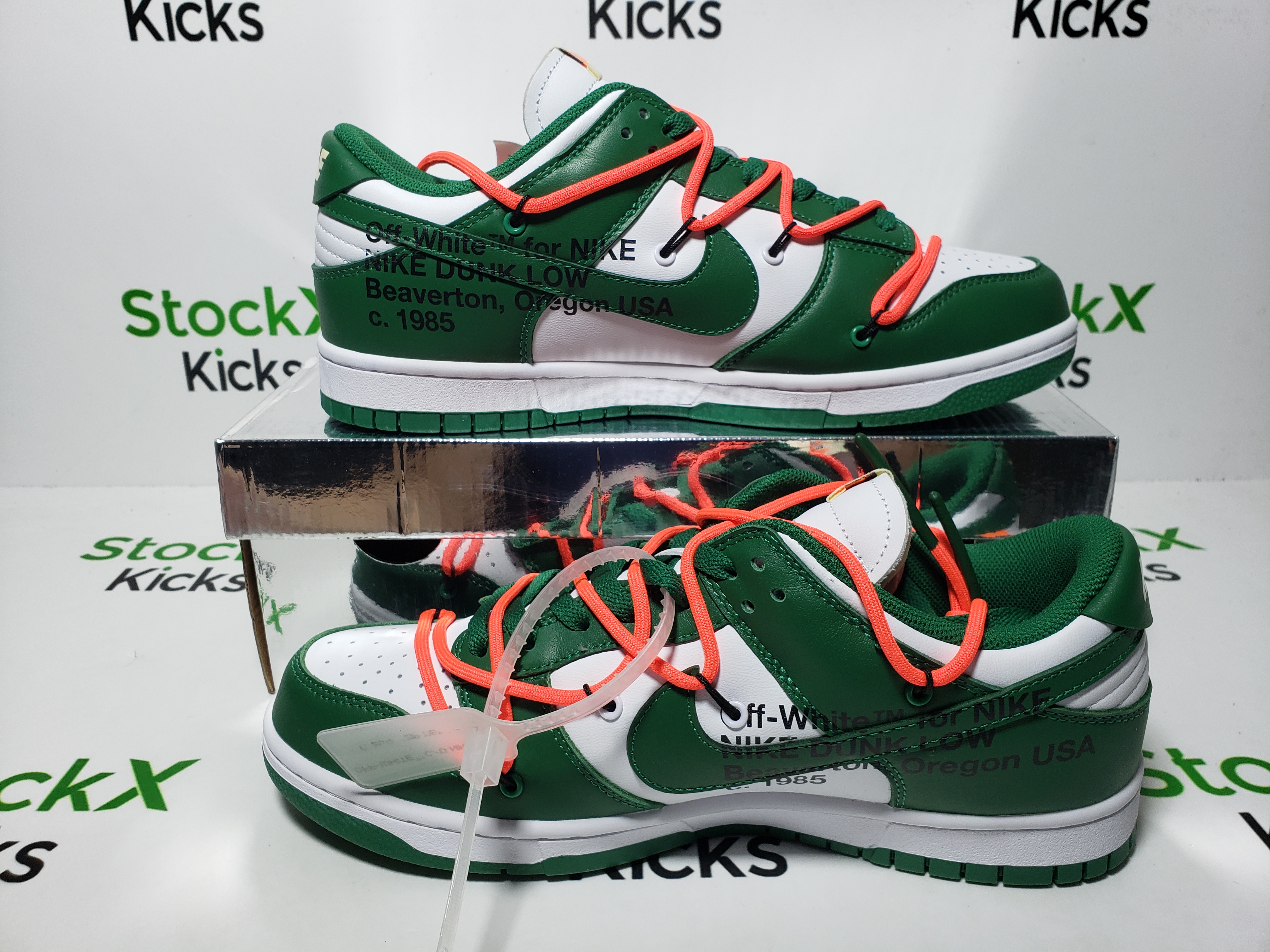 LJR Batch Nike Dunk Low Off-White Pine Green CT0856-100 review Stockxkicks 06