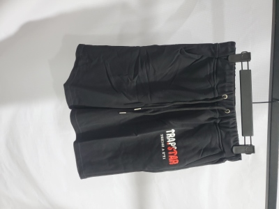 Trapstar Chenille Decoded Short Set Black/Red review Stockxkicks 05