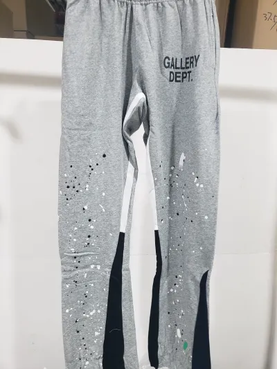 Gallery Dept. Painted Flare Sweat Pants Heather Grey review Stockxkicks 01