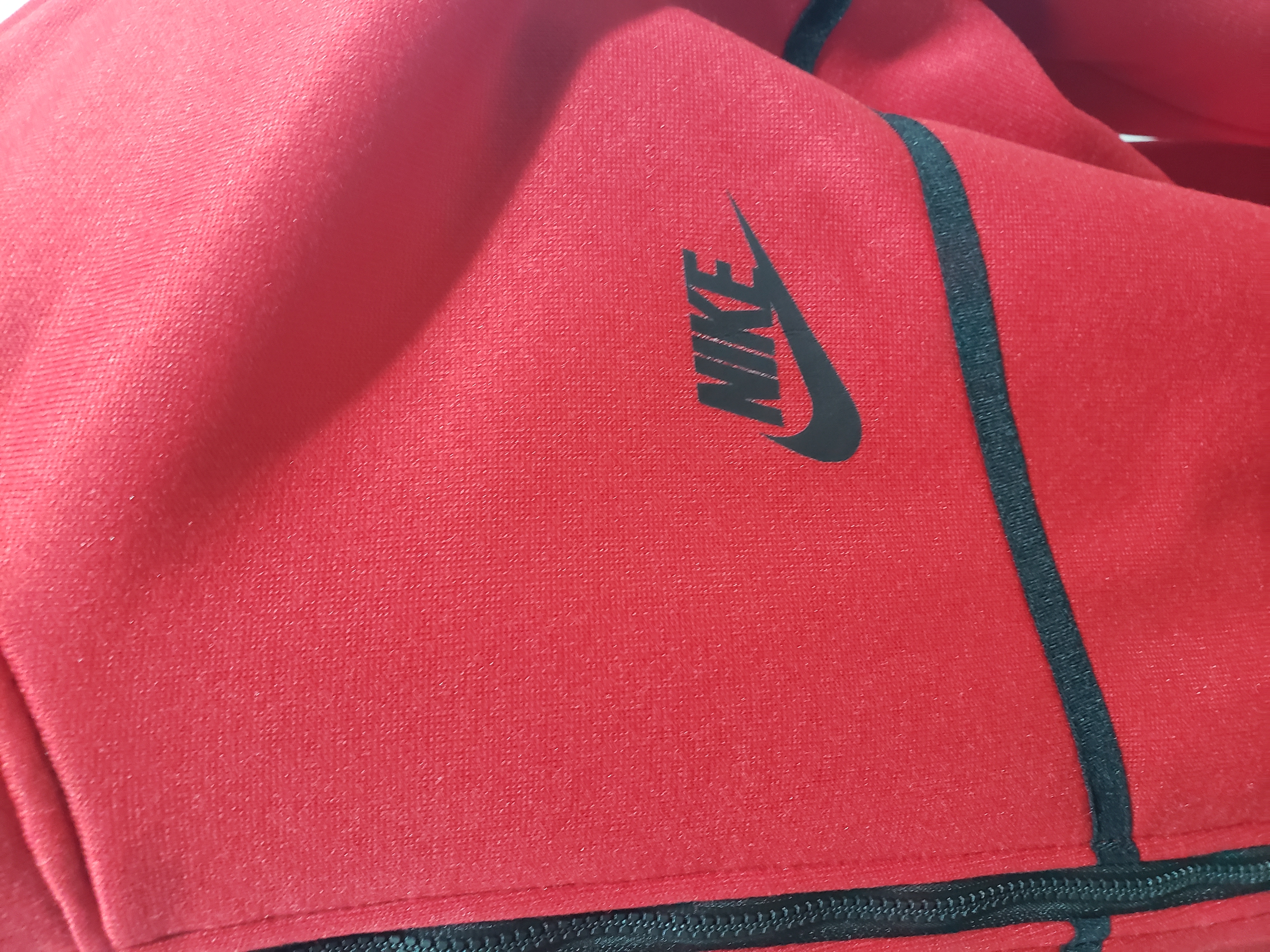 Nike Sportswear Tech Fleece Full Zip Hoodie & Joggers Set University Red review Stockxkicks 02