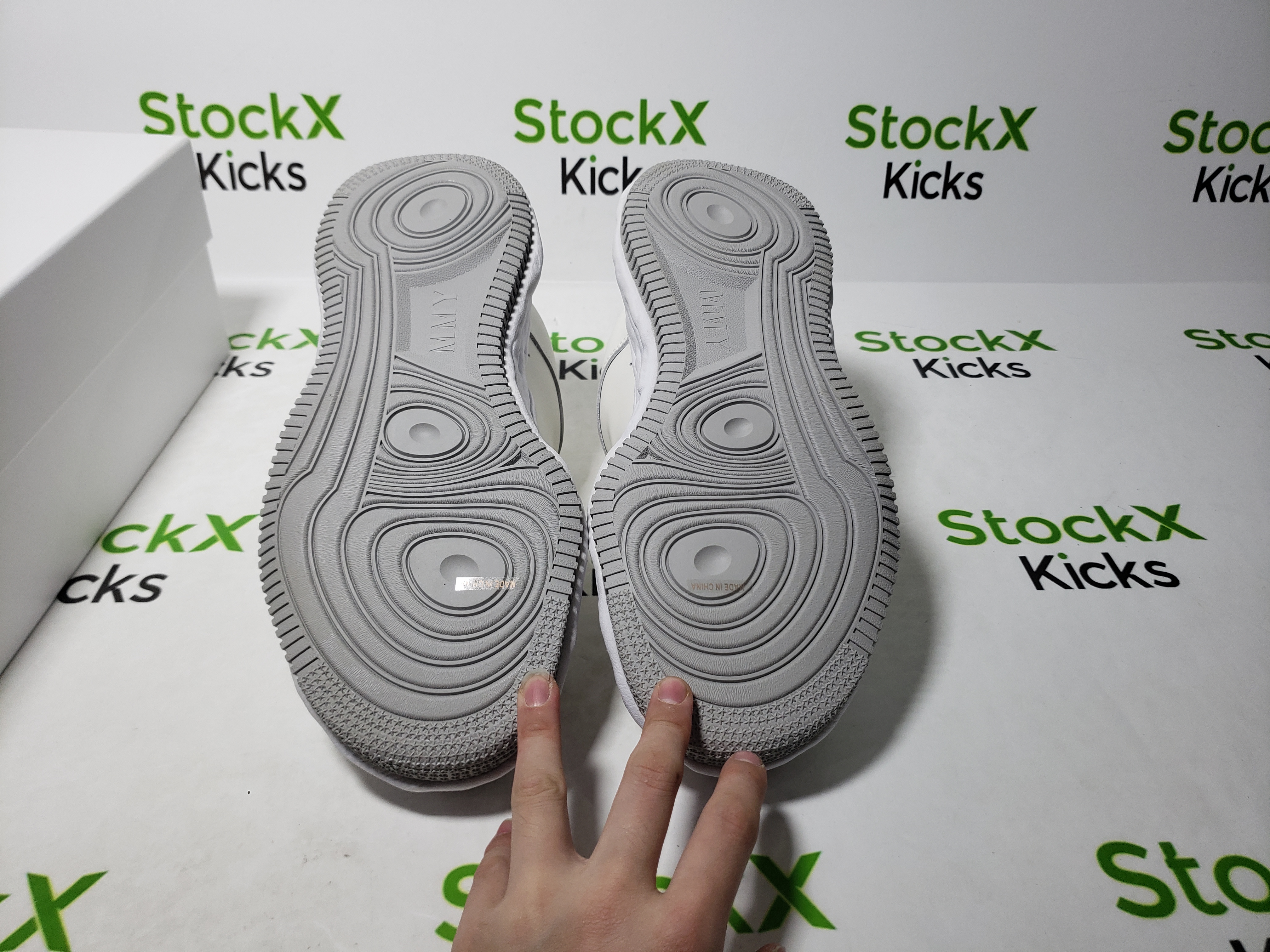 Maison MIHARA YASUHIRO White And White Gray Low NO.744 review Stockxkicks 05