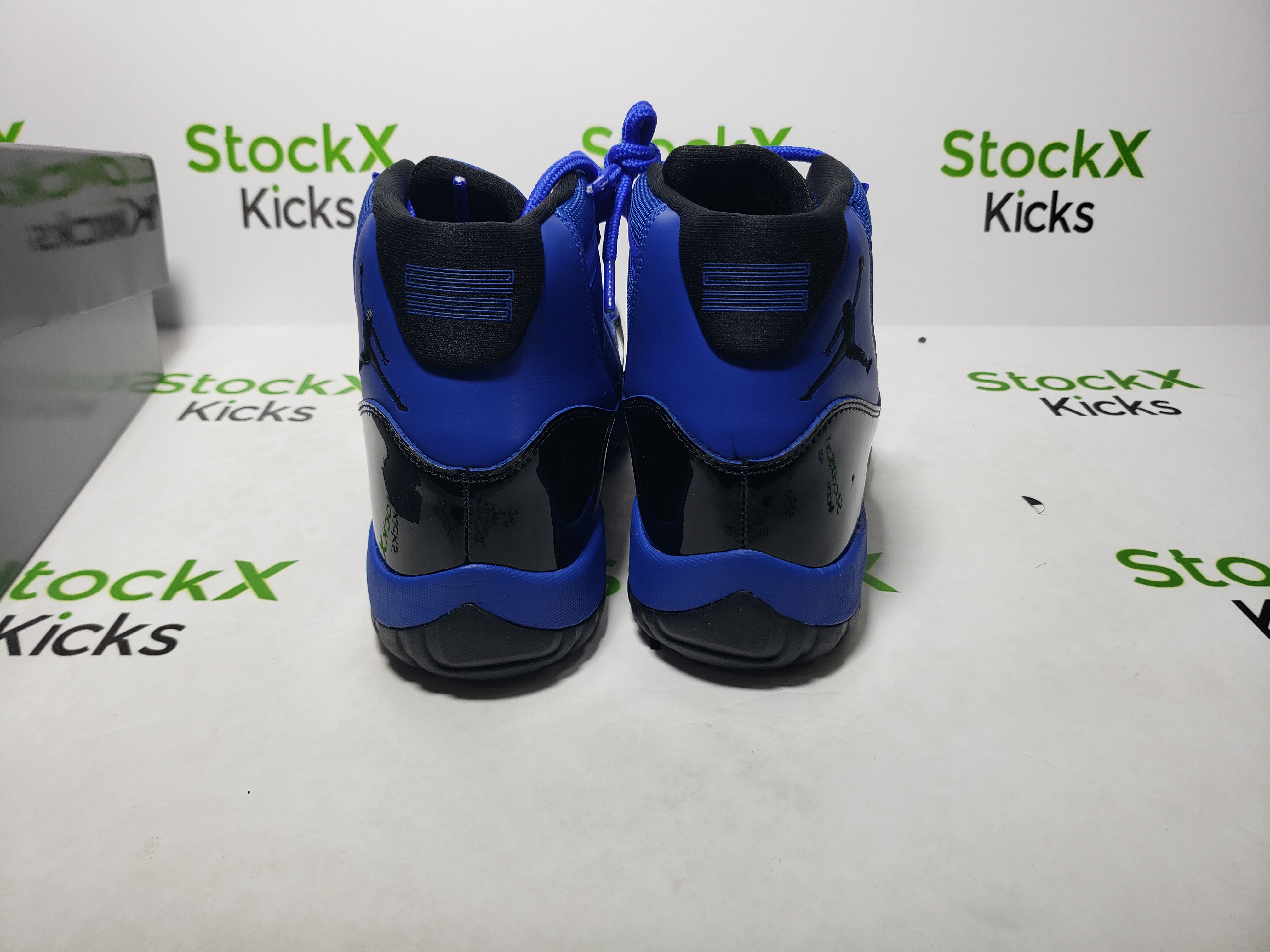 PK God Batch Air Jordan 11 Retro Blue CT8012-400 review Stockxkicks 01