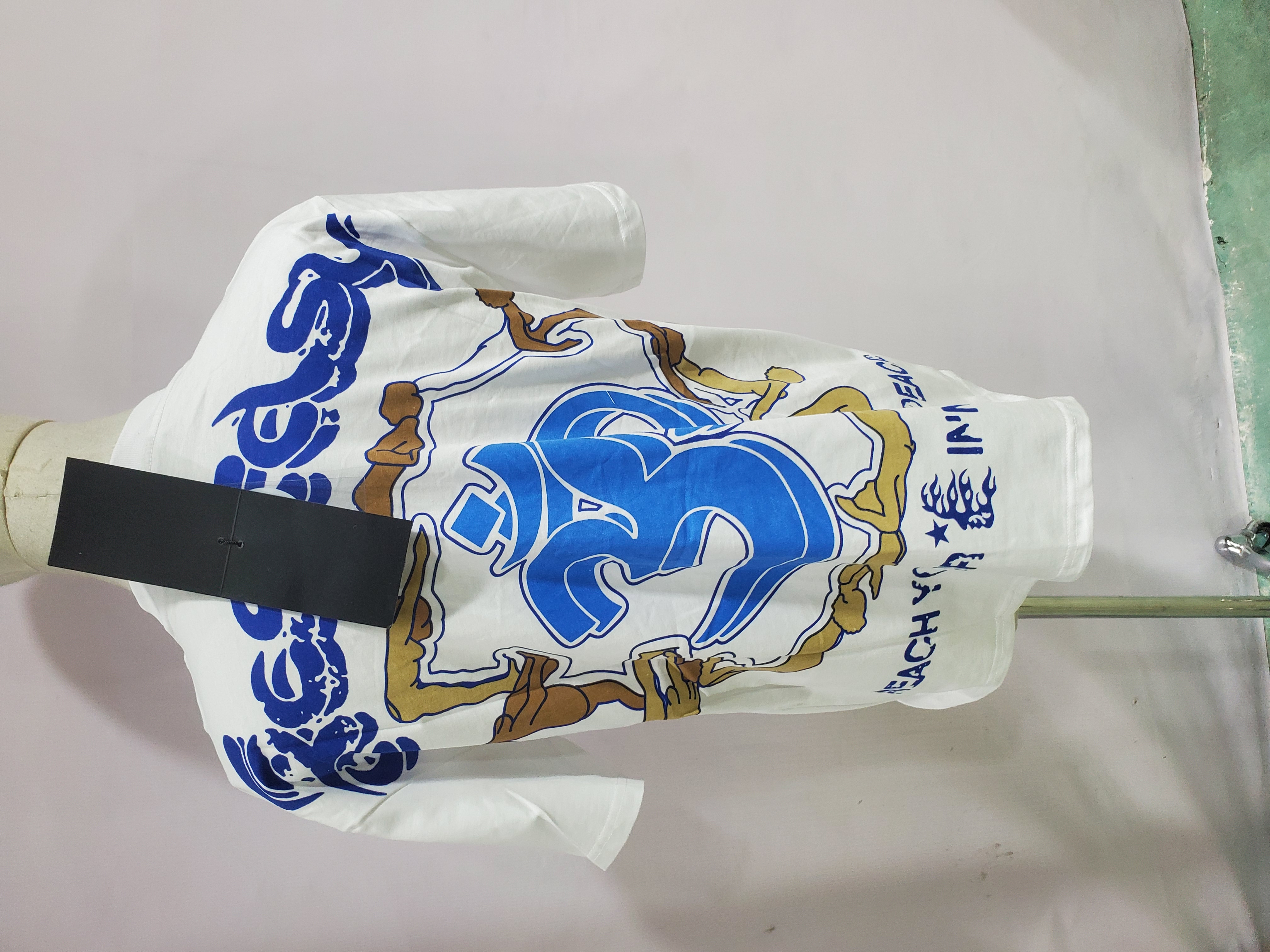 Hellstar T-shirt 510 review stockxkicks 03