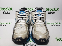 Balenciaga Runner Beige Grey Blue 677402 W5RH6 0312 review stockxkicks 02