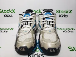 Balenciaga Runner Beige Grey Blue 677402 W5RH6 0312 review stockxkicks 02