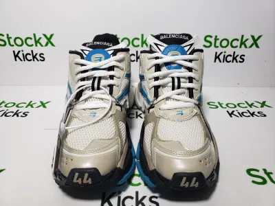 Balenciaga Runner Beige Grey Blue 677402 W5RH6 0312 review stockxkicks 01
