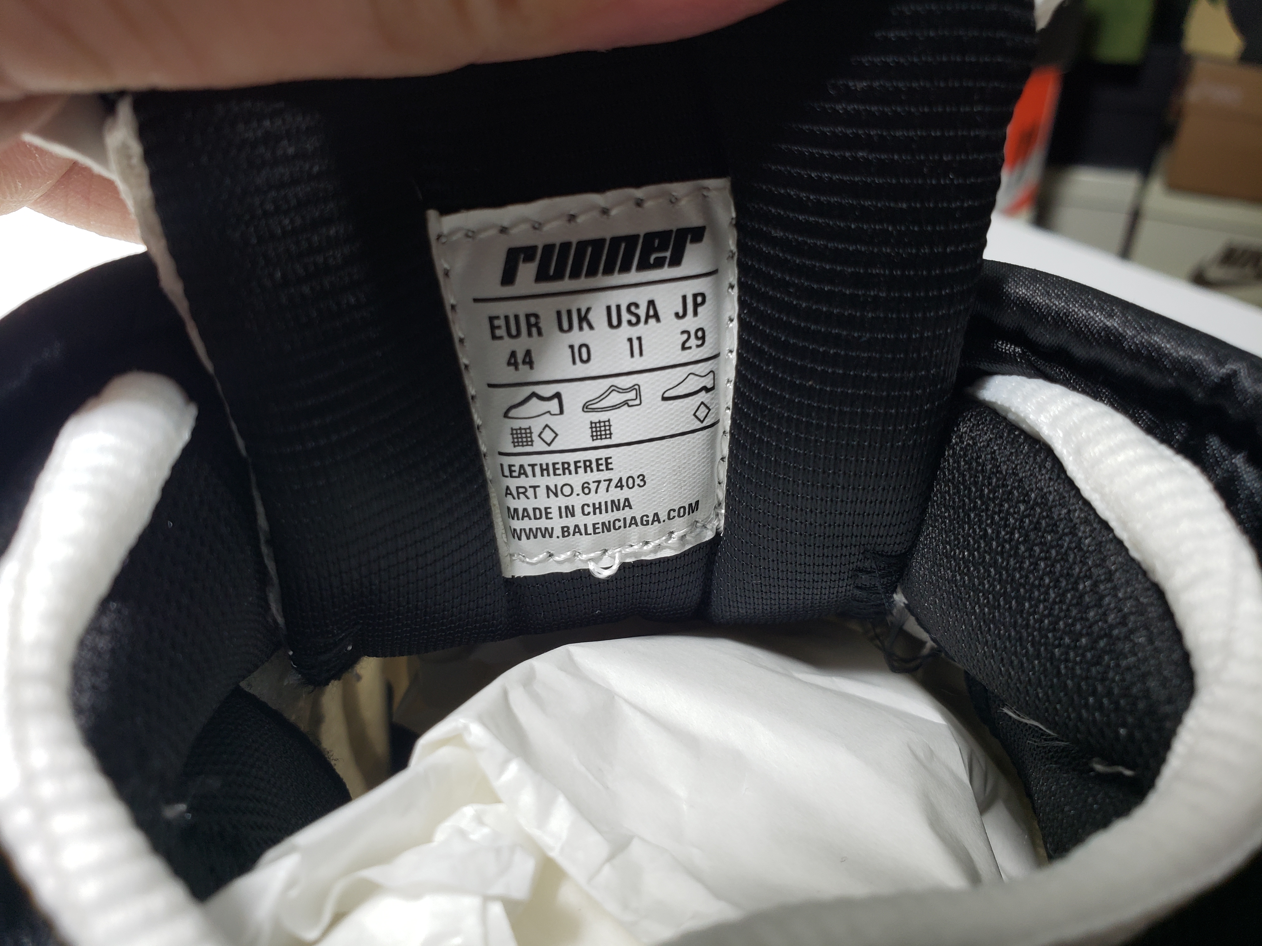 Balenciaga Runner Beige Grey Blue 677402 W5RH6 0312 review stockxkicks 03