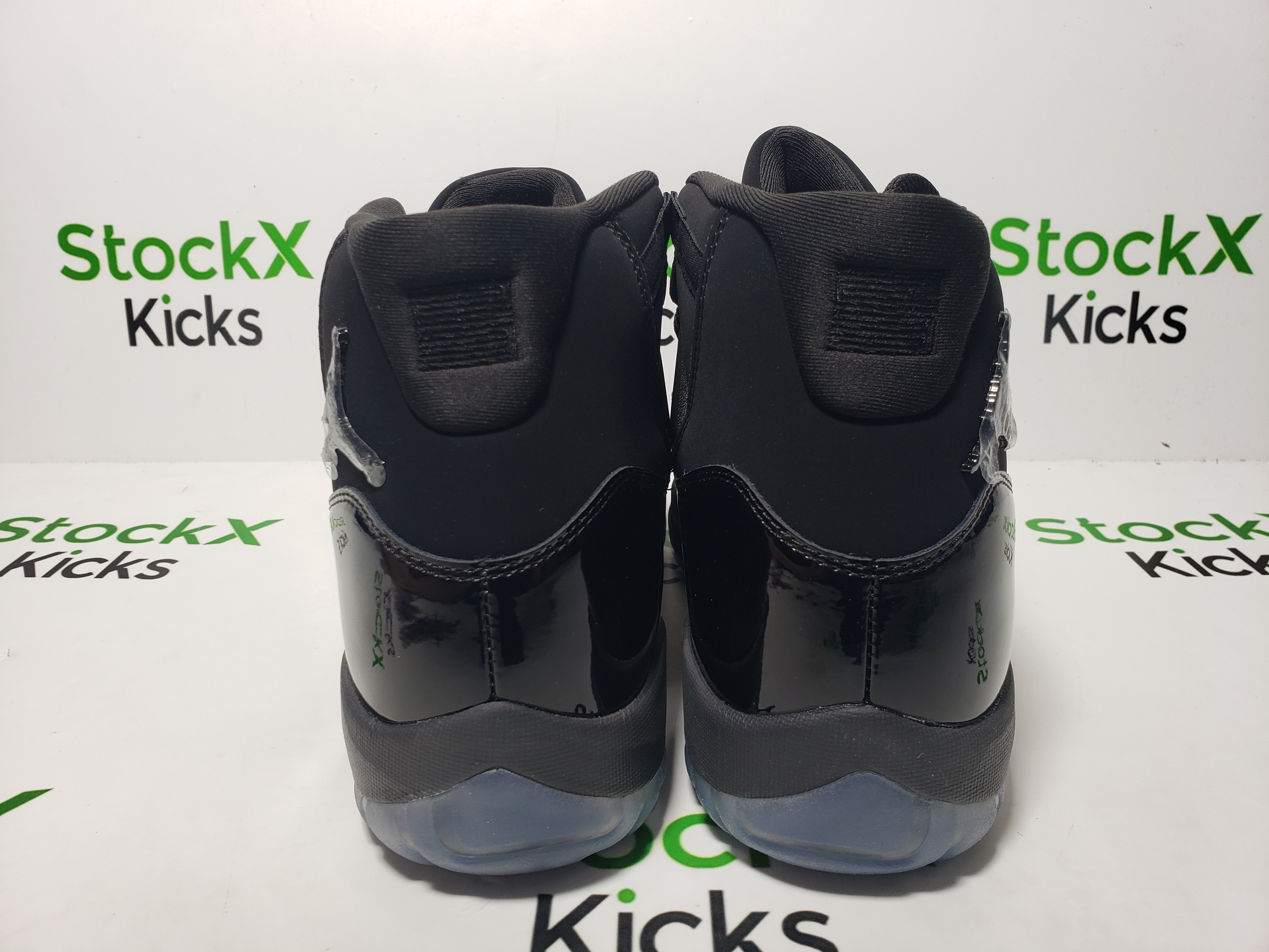 PK God Batch Air Jordan 11 Retro Cap and Gown 378037-005 review stockxkicks 02