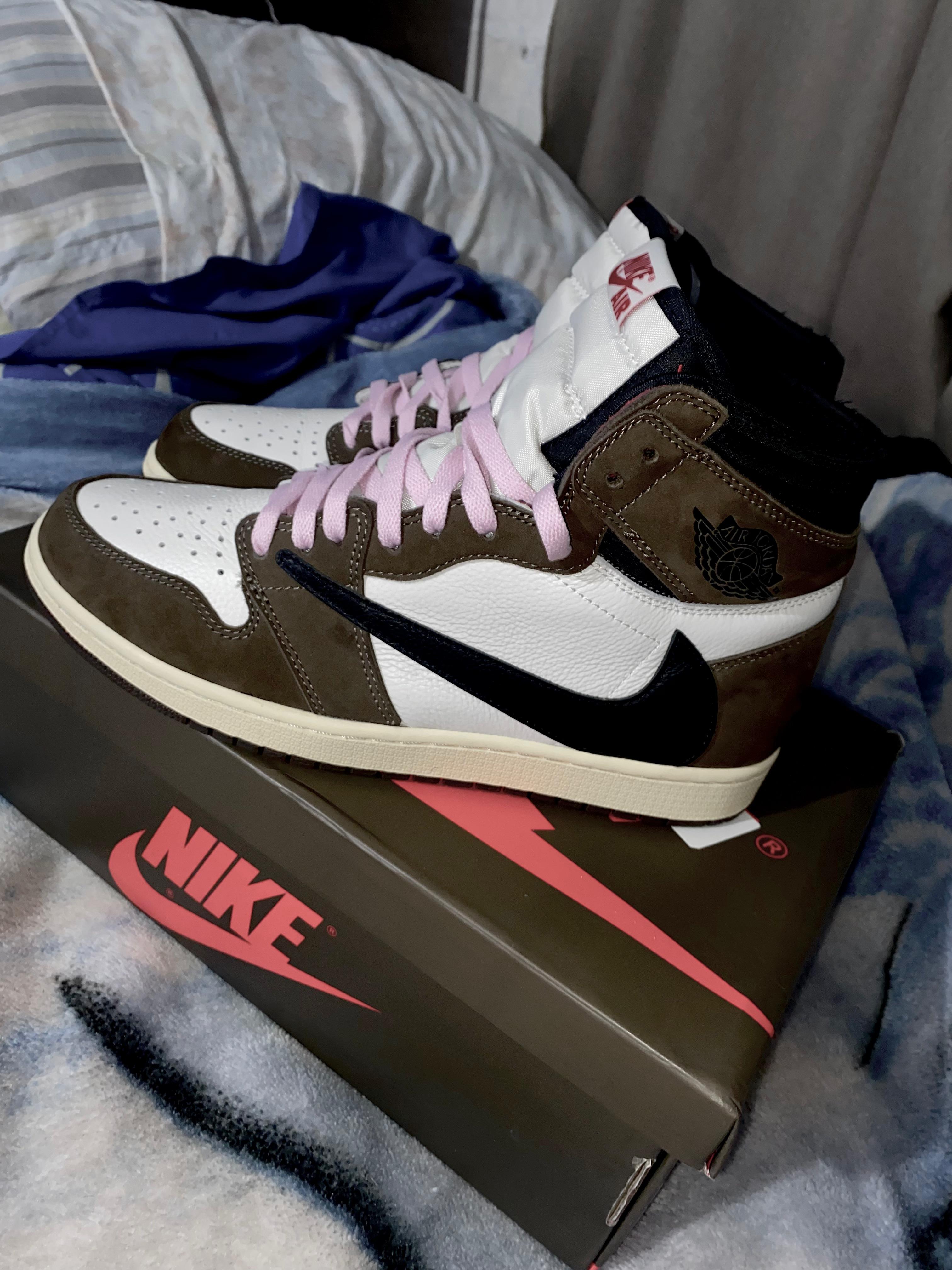 LJR Batch Air Jordan 1 Retro High Travis Scott CD4487-100 review antony 01