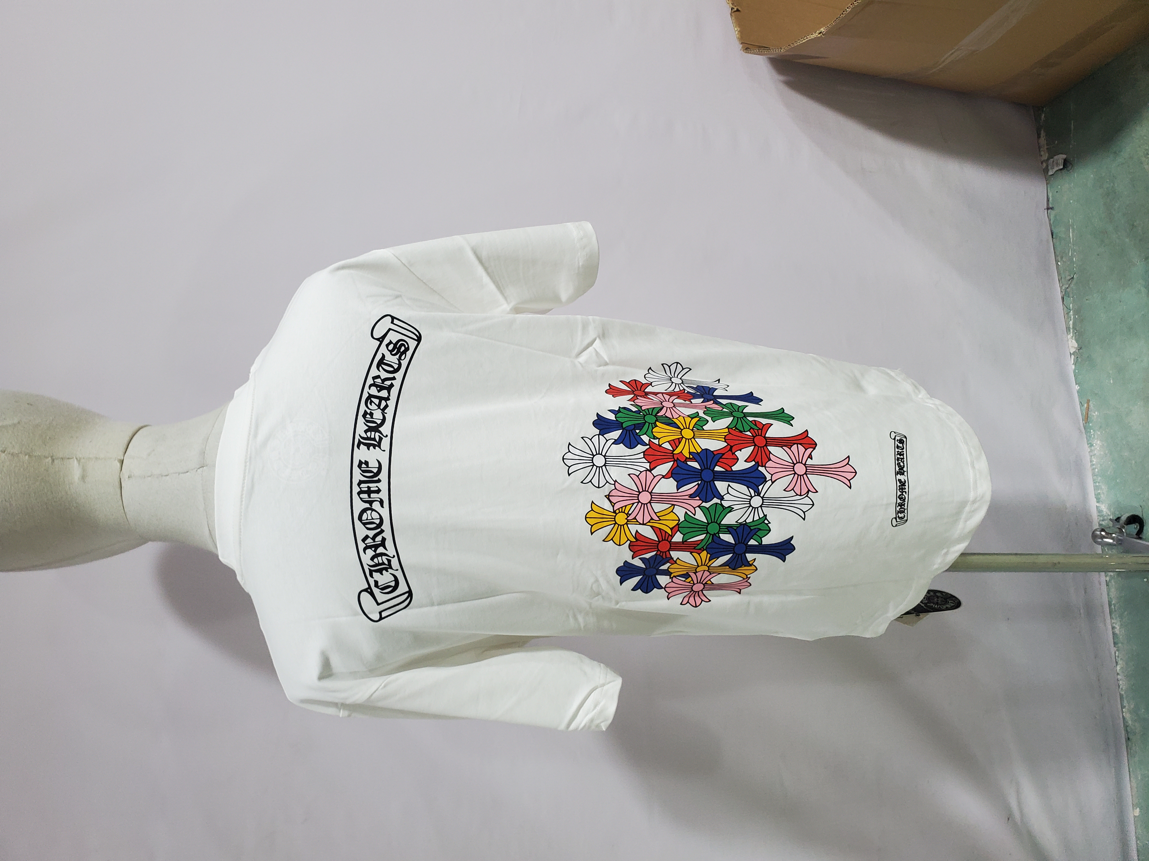 Chrome Hearts Multi Color Cross T-shirt Black/White review Stockxkicks 04