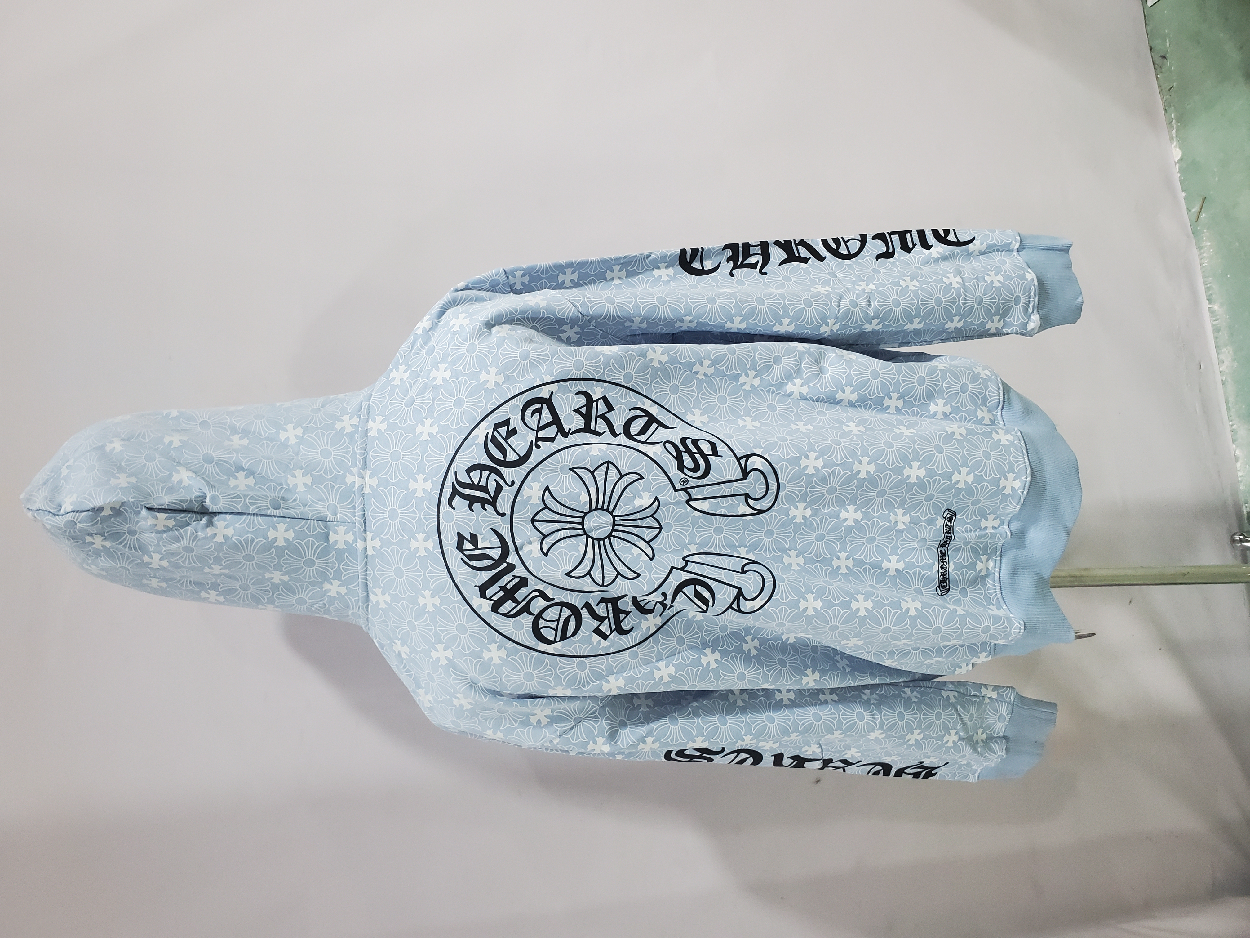 CHROME HEARTS Hoodie K5021 review Stockxkicks 04