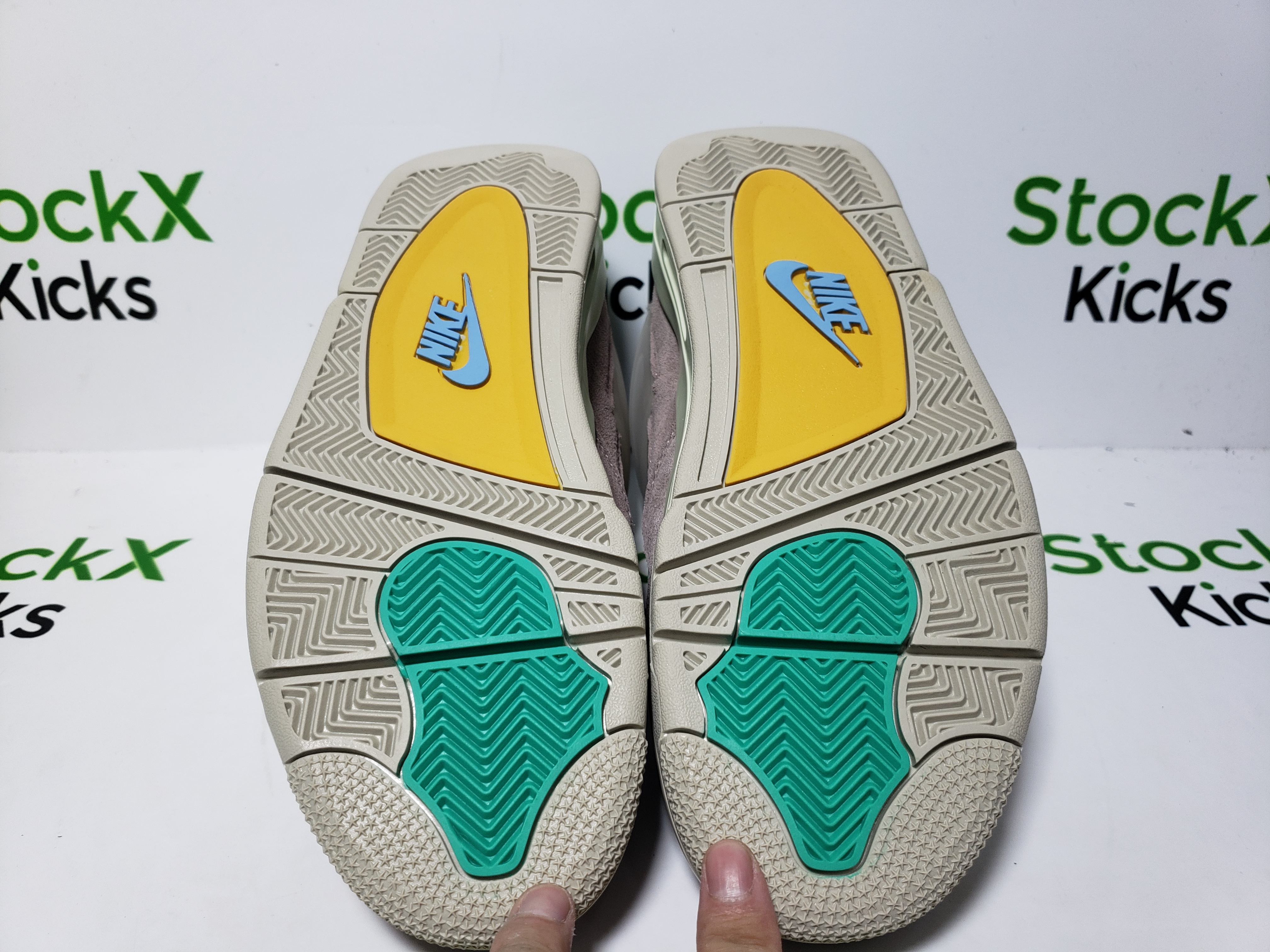 PK God Batch Union LA x Air Jordan 4 Taupe Haze DJ5718-242 review Stockxkicks 04