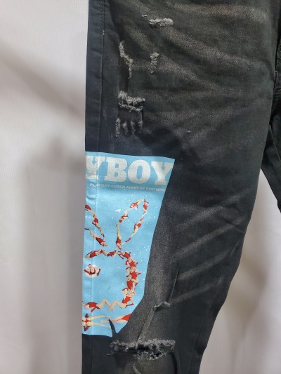 AMIRI Playboy Magazine Skinny JeanAged Black review Stockxkicks 02