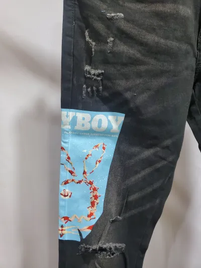 AMIRI Playboy Magazine Skinny JeanAged Black review Stockxkicks 02