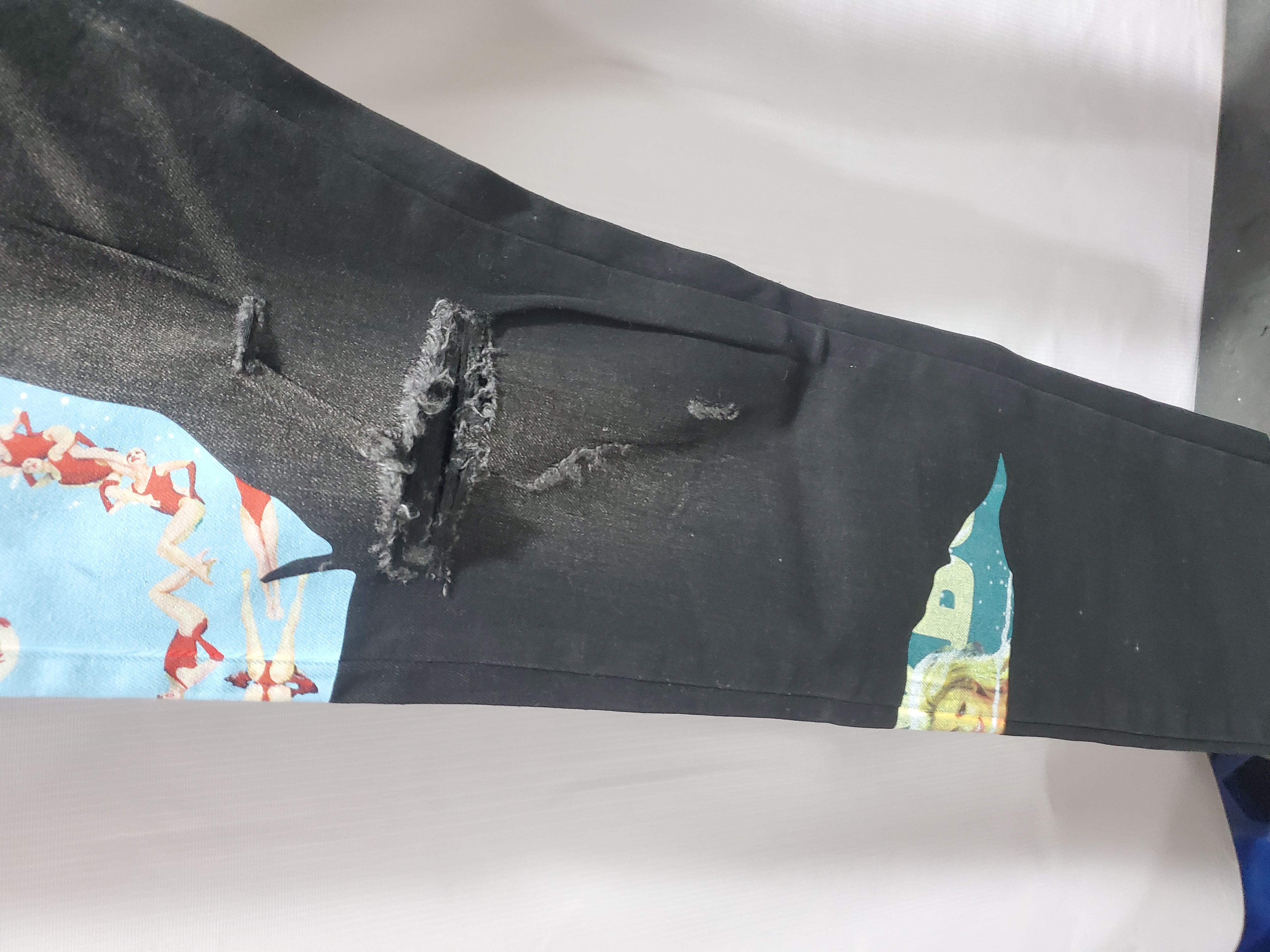 AMIRI Playboy Magazine Skinny JeanAged Black review Stockxkicks 04