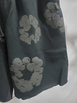 Denim Tears The Cotton Wreath Shorts Black Grey review Stockxkicks 03