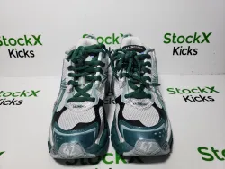 Balenciaga Runner Sneaker White Green Blue 772774 W3RMU 9034 review Stockxkicks 02