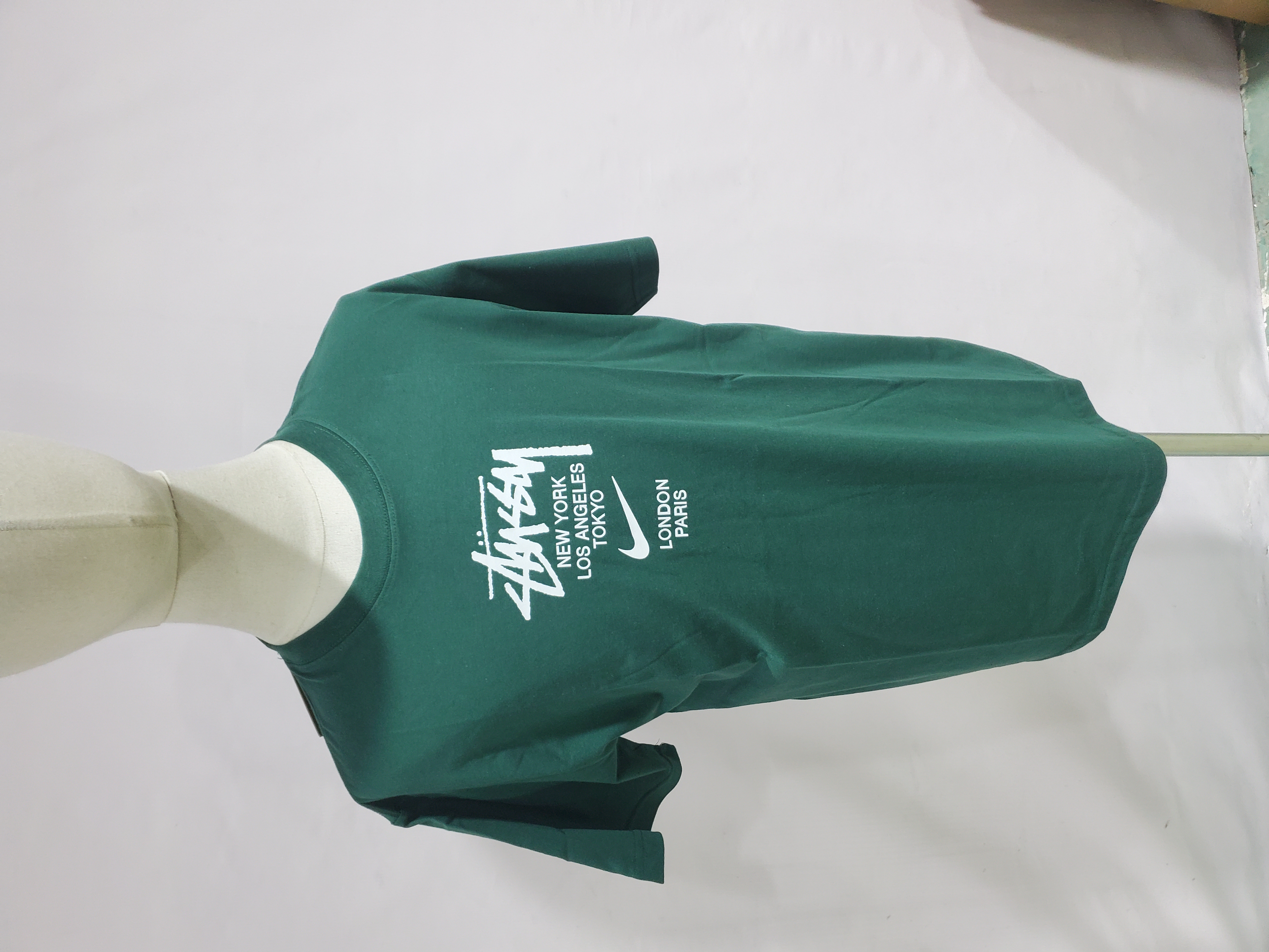 Stussy T-Shirt XB912 review Stockxkicks 01
