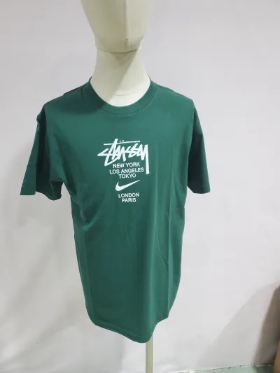Stussy T-Shirt XB912 review Stockxkicks 01