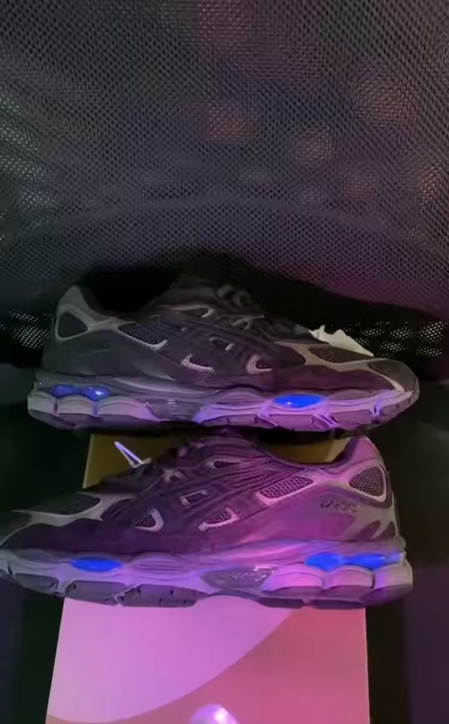 ASICS Gel-NYC Graphite Grey Black 1201A789 review Julie Blauer