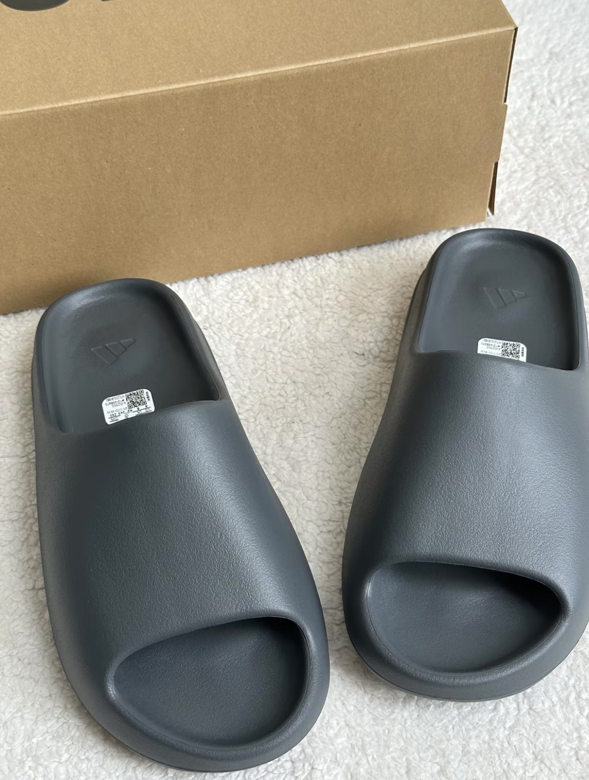 PK God Batch adidas Yeezy Slide Slate Grey ID2350 review vincent biriki