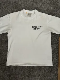 GALLERY DEPT. SOUVENIR T-SHIRT WHITE review Tiffany Campbell