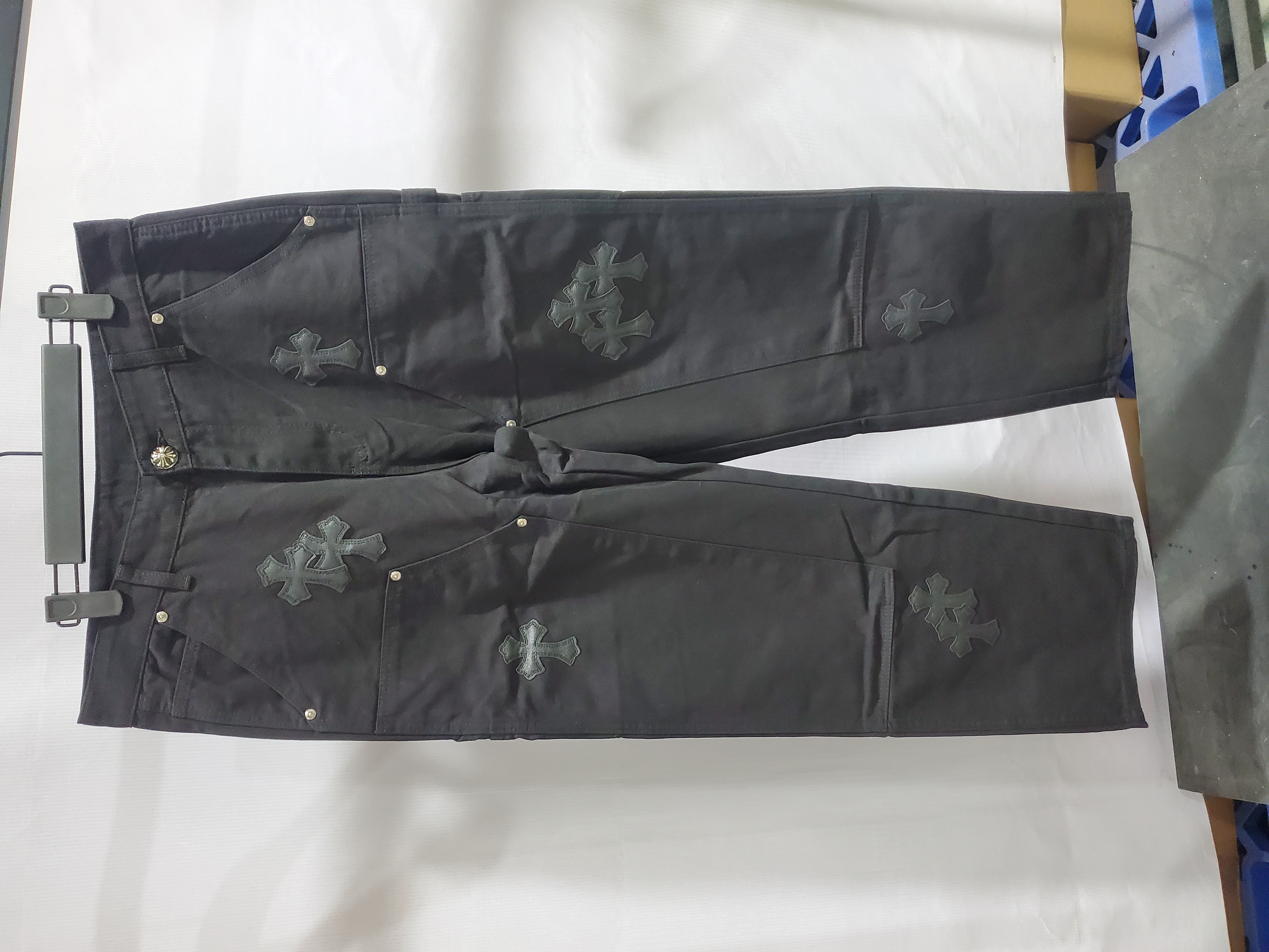 Chrome Hearts Black Leather Cross Patch Carpenter Jean CK 2702023017 review Stockxkicks 01