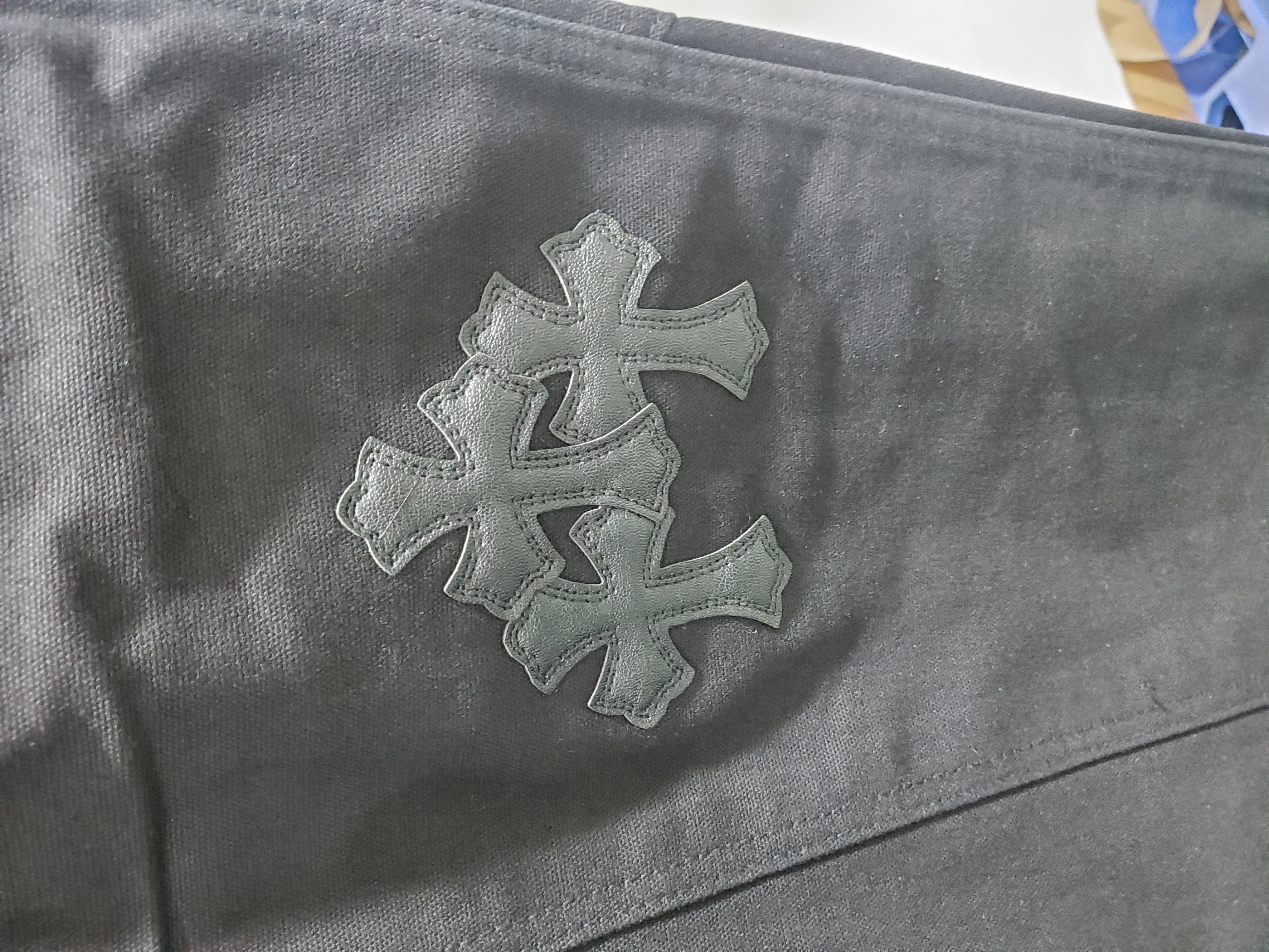 Chrome Hearts Black Leather Cross Patch Carpenter Jean CK 2702023017 review Stockxkicks 03