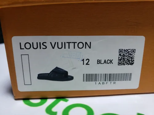 LOUIS VUITTON Miami Black embossing review 