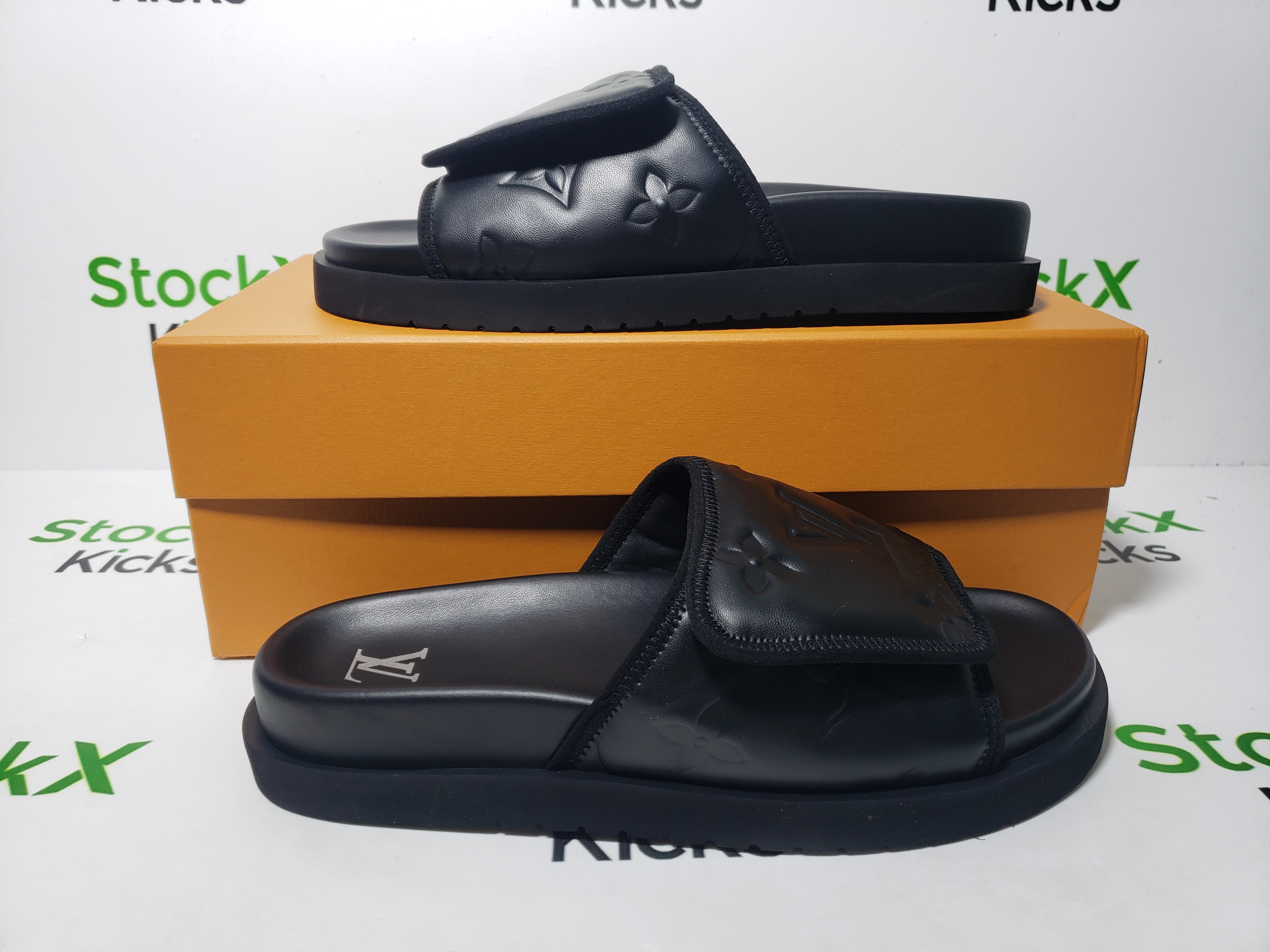 LOUIS VUITTON Miami Black embossing review Stockxkicks 05