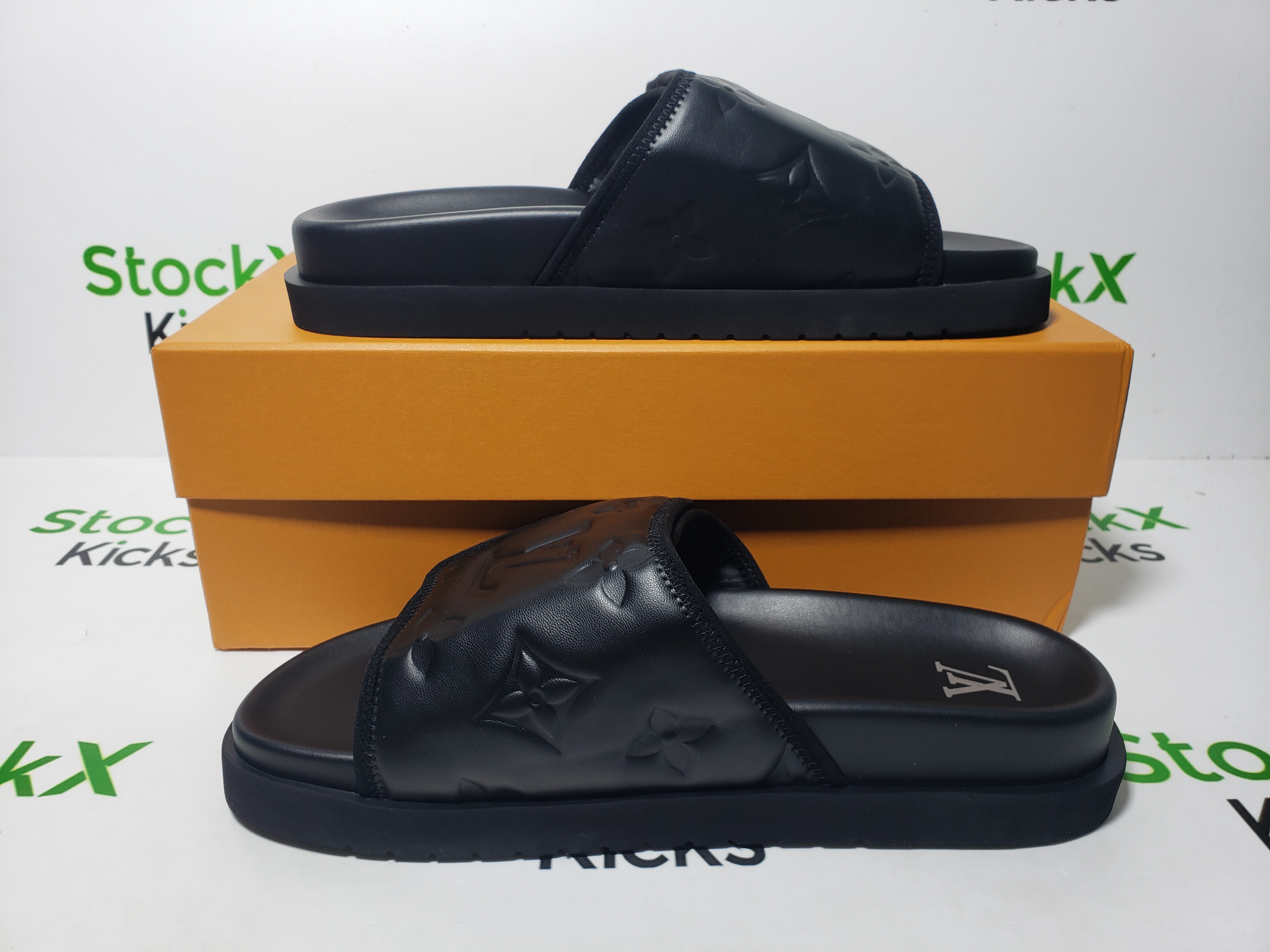 LOUIS VUITTON Miami Black embossing review Stockxkicks 06