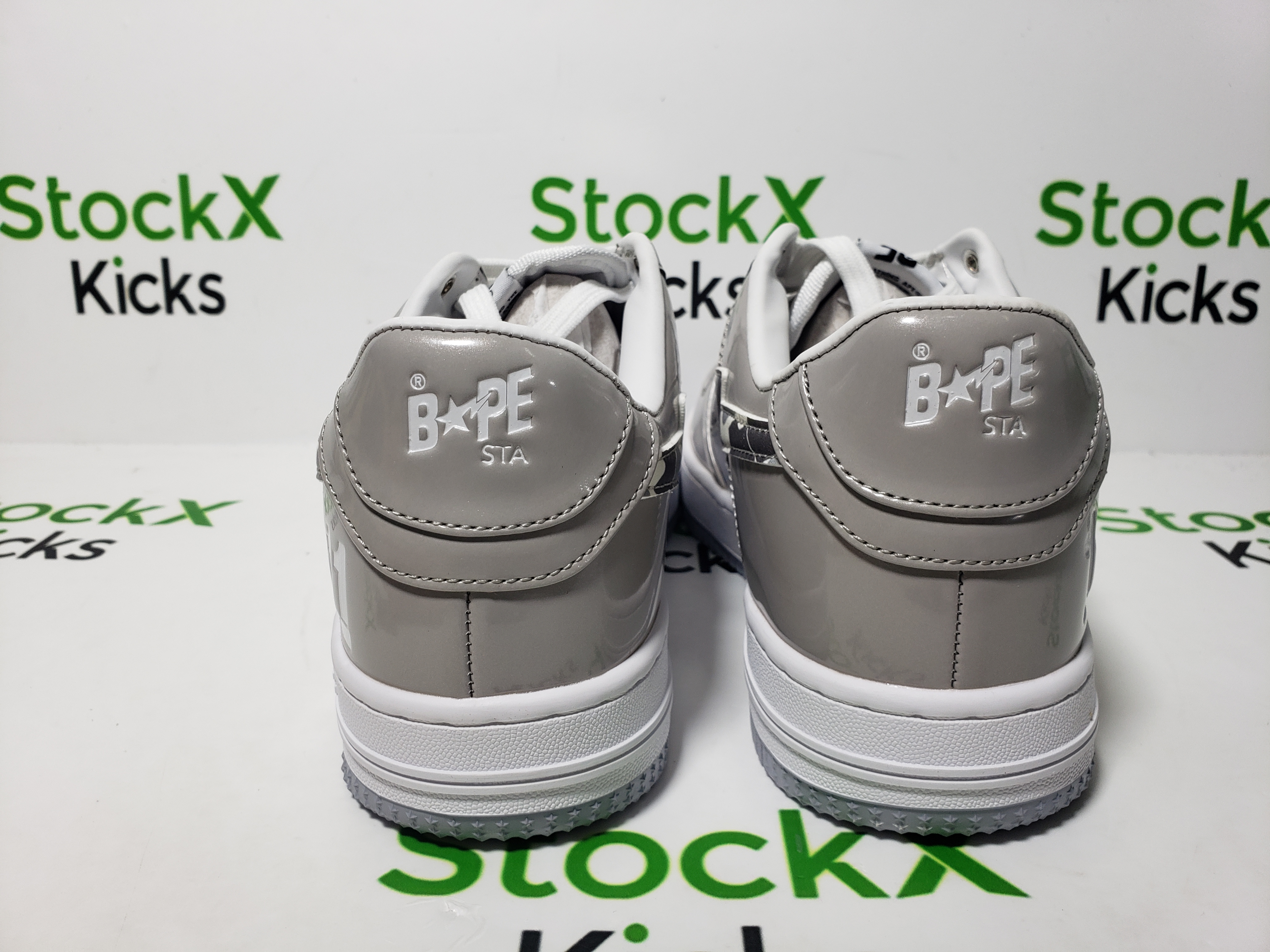 A Bathing Ape Bape Sta Low White Grey Mirror Surface review Stockxkicks 02