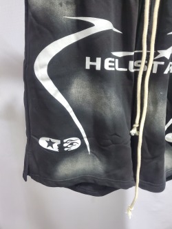 Hellstar Warm Up Shorts Black review Stockxkicks 03