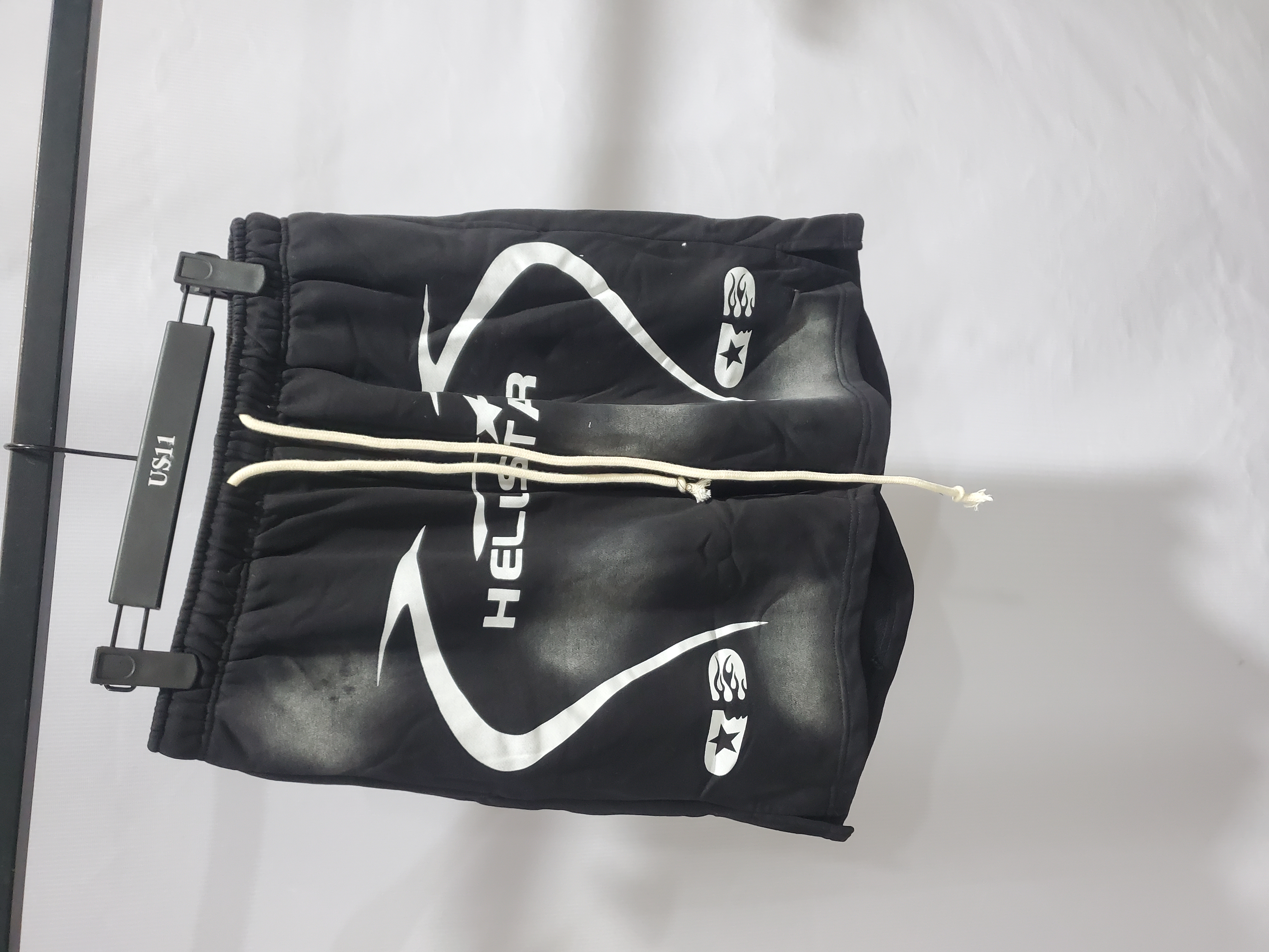 Hellstar Warm Up Shorts Black review Stockxkicks 01