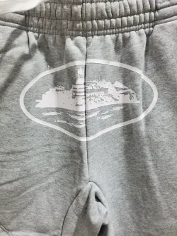 Corteiz OG Alcatraz Shorts Heather Grey review Stockxkicks 03
