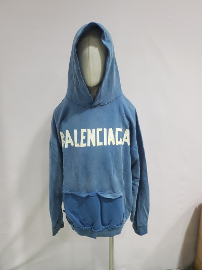 Balenciaga Tape Type Ripped Pocket Hoodie Oversized Black/Blue/Black Blue YZ 0400018953488 review Stockxkicks 01
