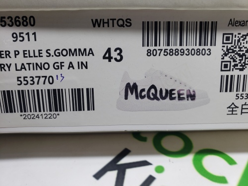 Alexander McQueen Oversized Graffiti White Black review 