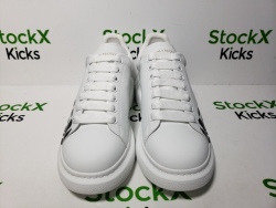 Alexander McQueen Oversized Graffiti White Black review Stockxkicks 02