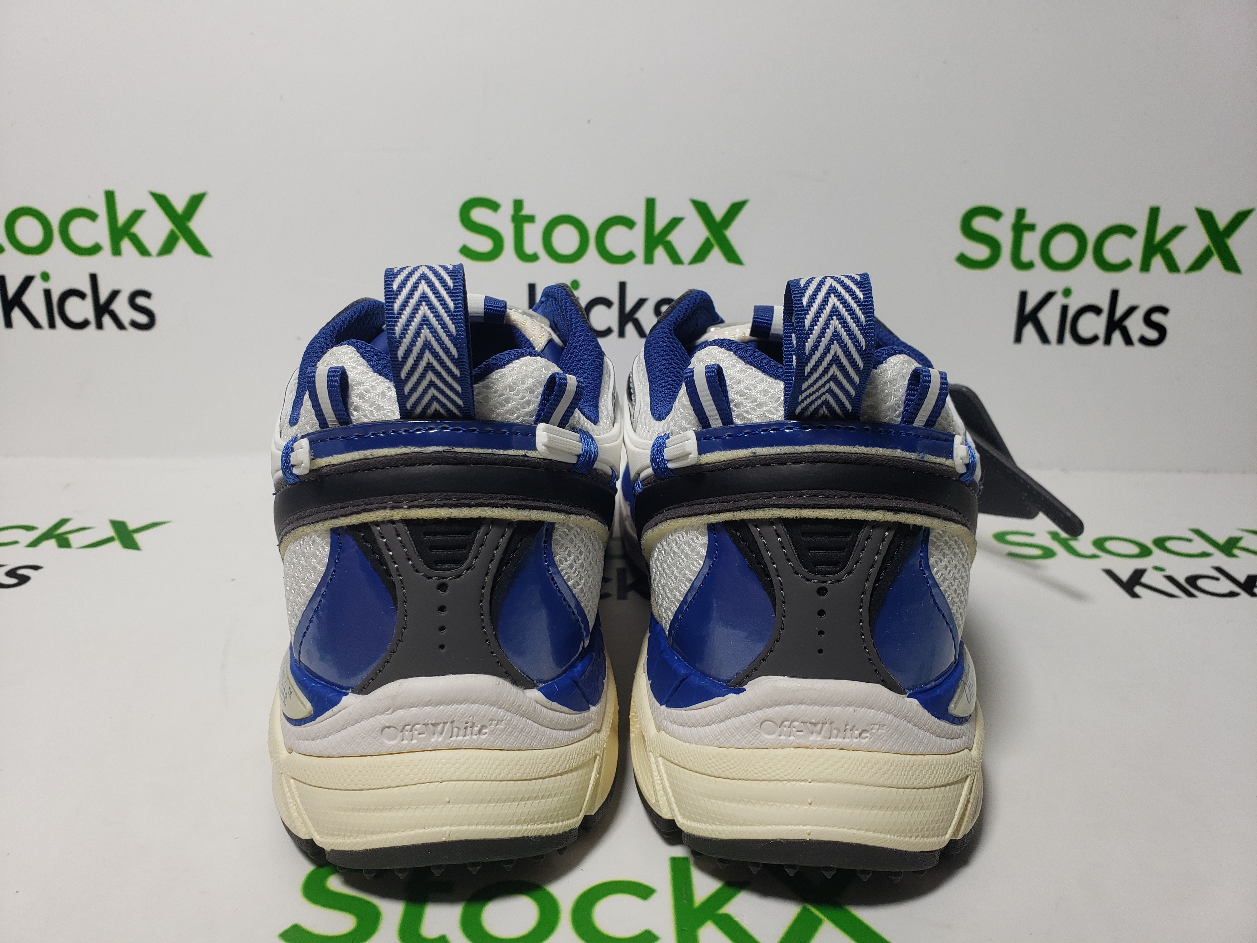 Off White Be Right Back Sneakers Deep Blue White OMIA295F24 FAB00 10145 review Stockxkicks 02