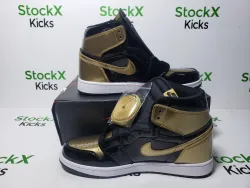 PK God Batch Air Jordan 1 Retro High NRG Patent Gold Toe 861428-007 review Stockxkicks 07