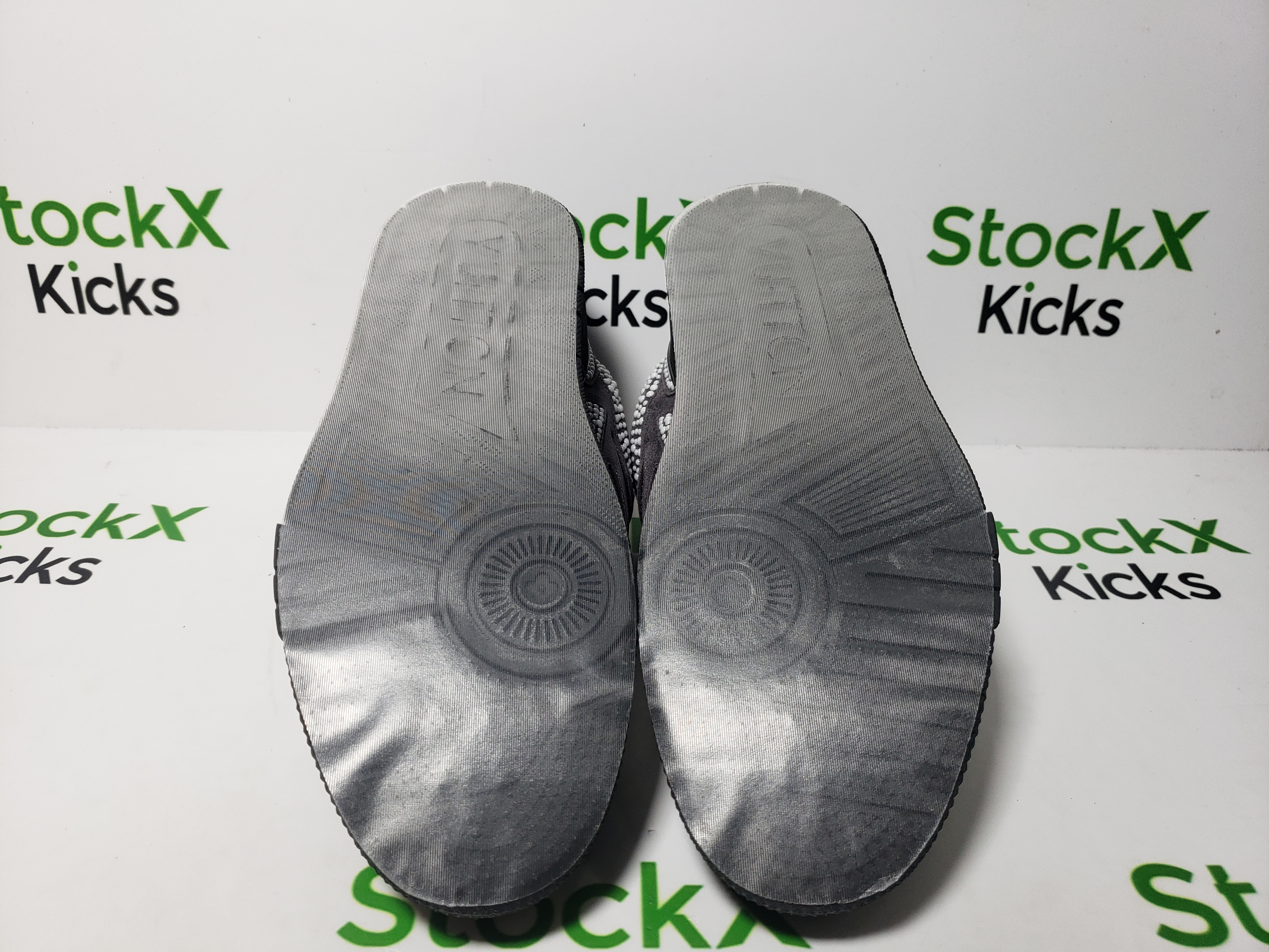 Louis Vuitton Skate Sneaker Black Grey 1ACEI8 review Stockxkicks 04