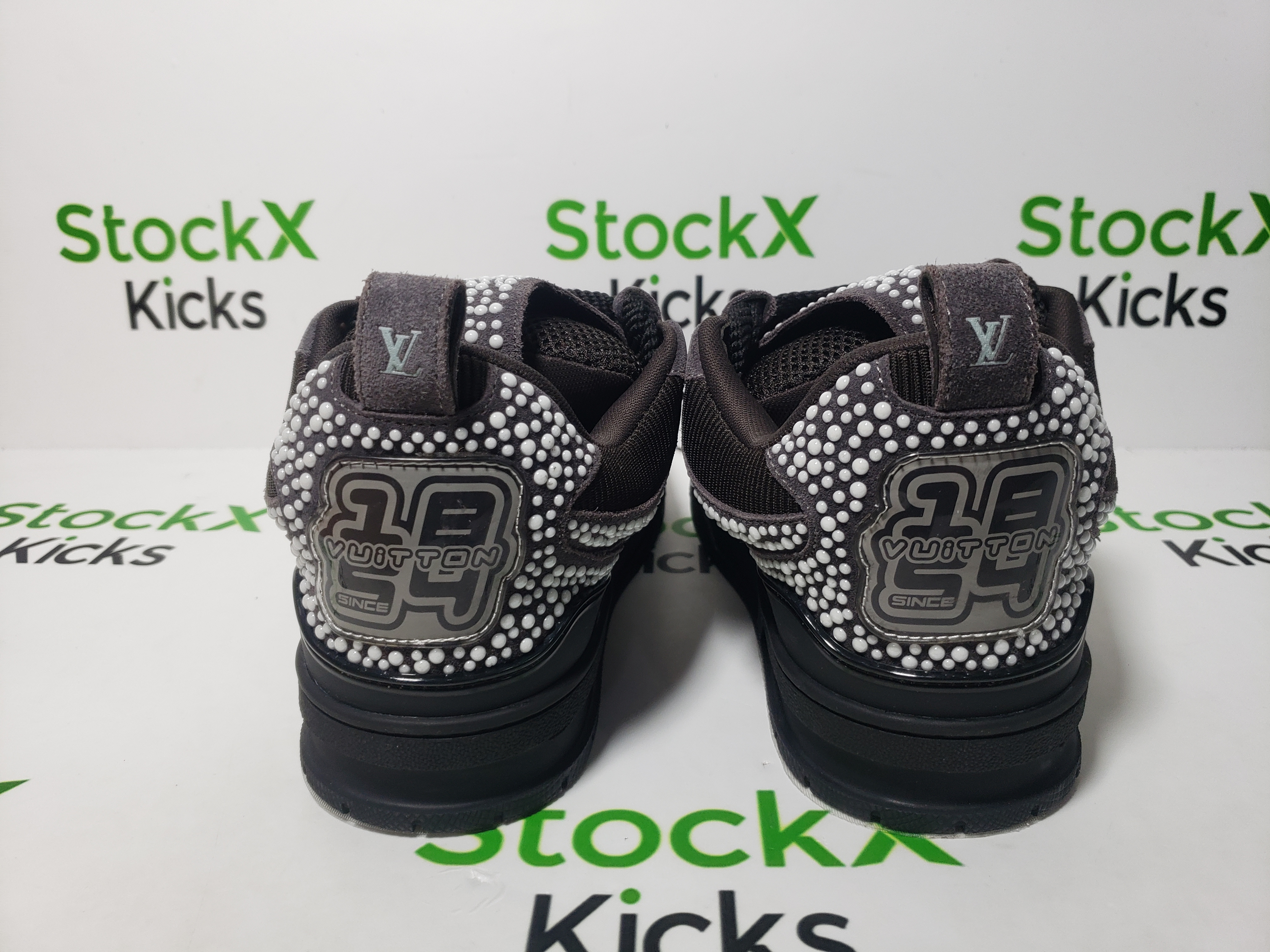 Louis Vuitton Skate Sneaker Black Grey 1ACEI8 review Stockxkicks 02