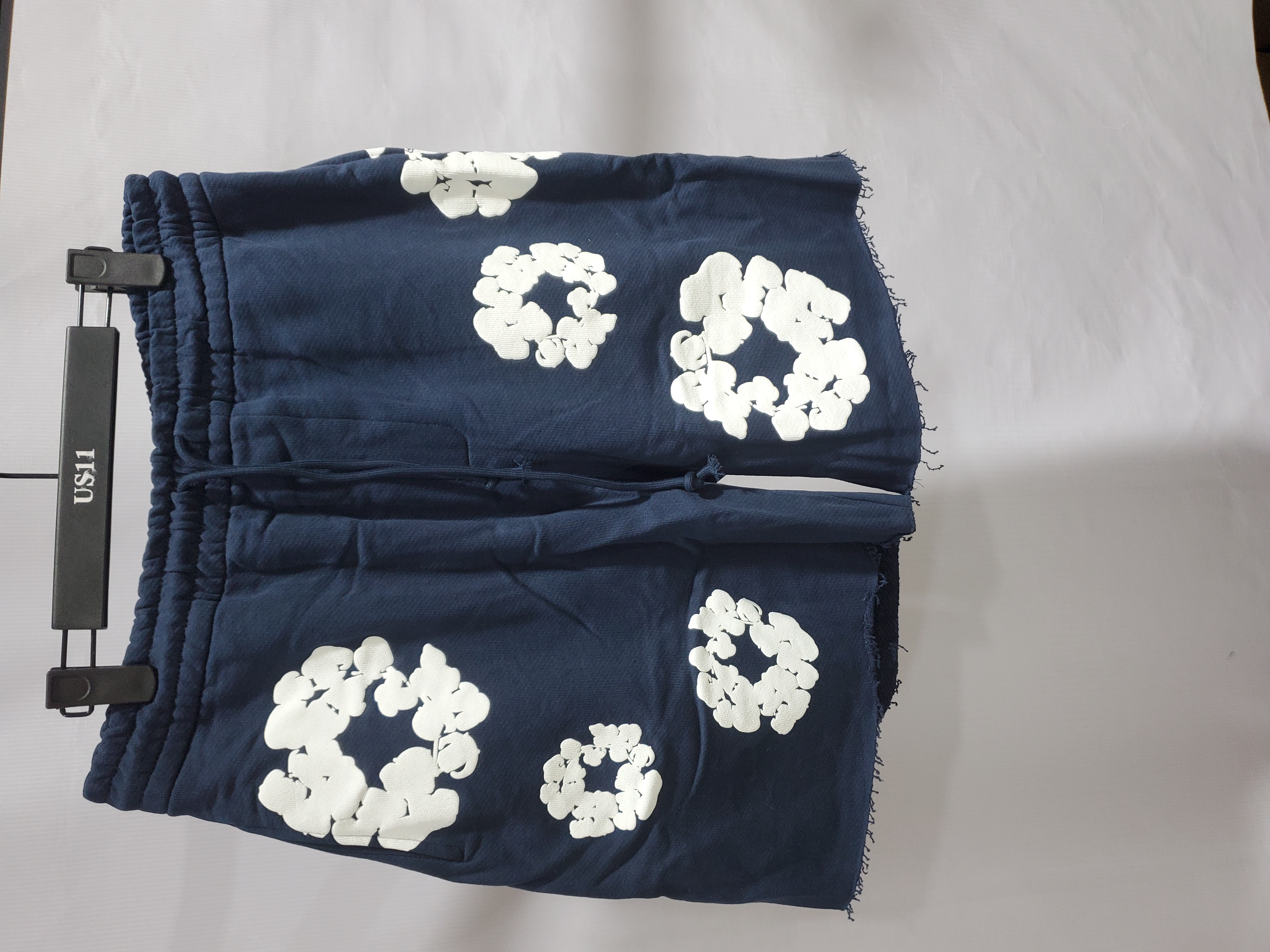 Denim Tears The Cotton Wreath Shorts Navy review Stockxkicks 01