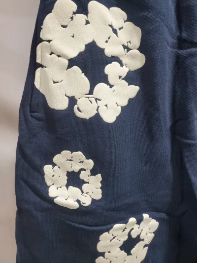 Denim Tears The Cotton Wreath Shorts Navy review Stockxkicks 02