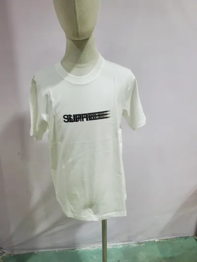 Supreme T-Shirt B352 review Stockxkicks 01