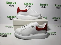 Alexander McQueen Sneaker Red Velvet Tail review Stockxkicks 02