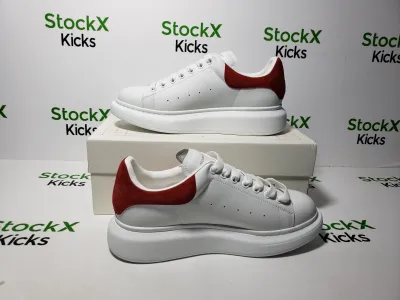 Alexander McQueen Sneaker Red Velvet Tail review Stockxkicks 02