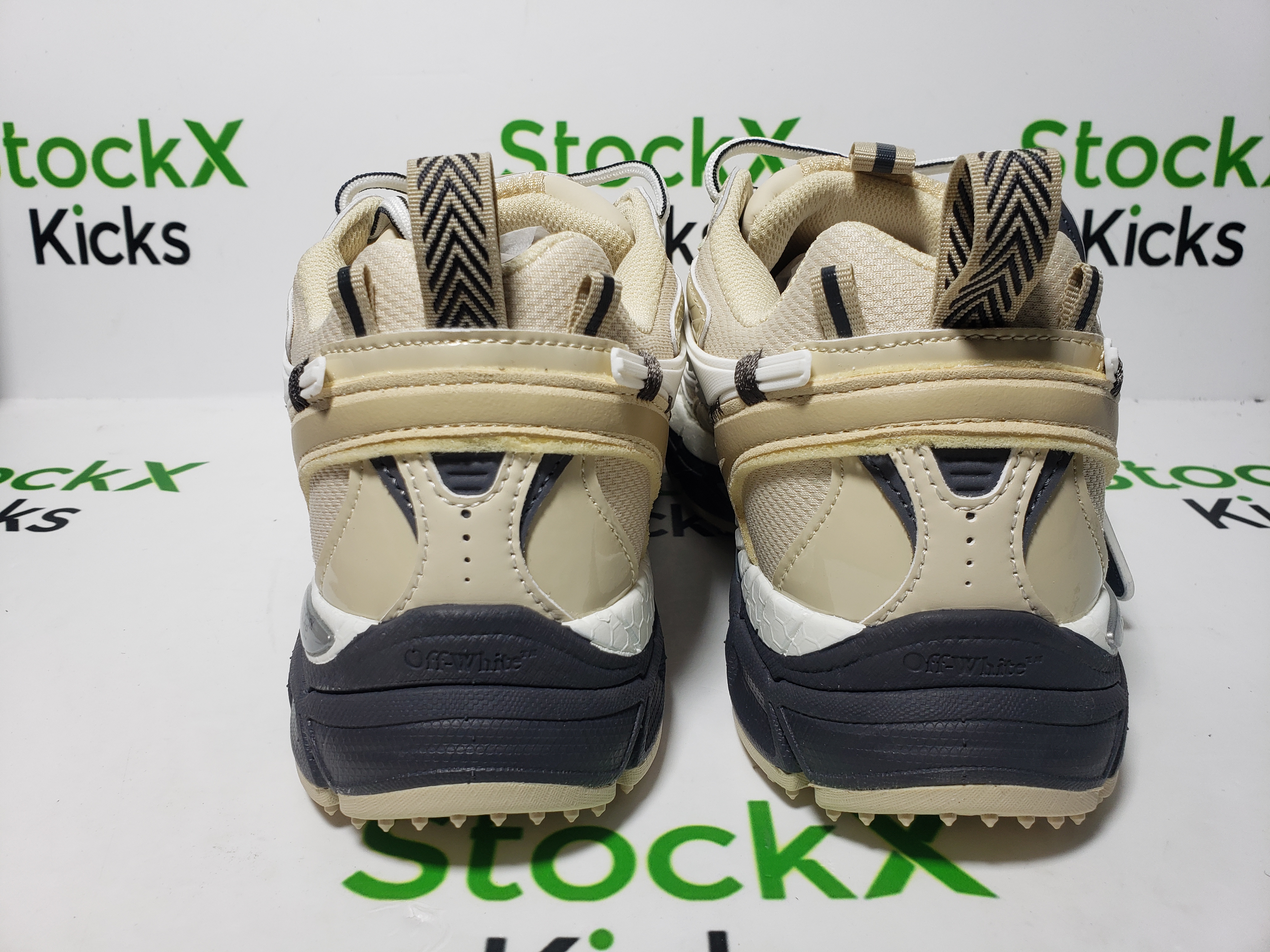 Off White Be Right Back Sneakers Brown OMIA295S25 FAB00 36113 review Stockxkicks 02