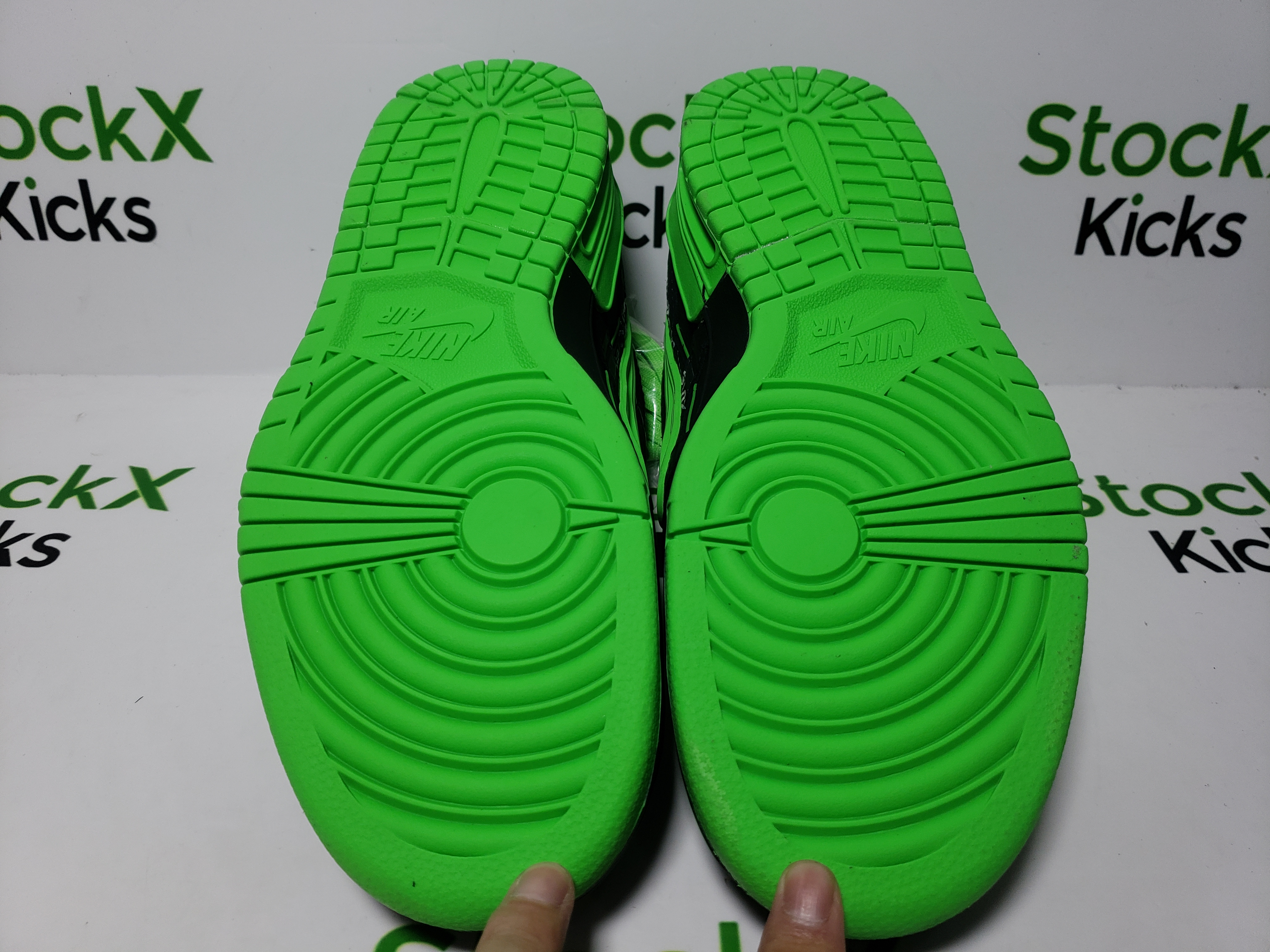 LJR Batch Nike Air Rubber Dunk Off-White Green Strike CU6015-001 review Stockxkicks 04