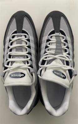 Nike Air Max 95 OG Neon CT1689-001 review Ron Bridgett 01